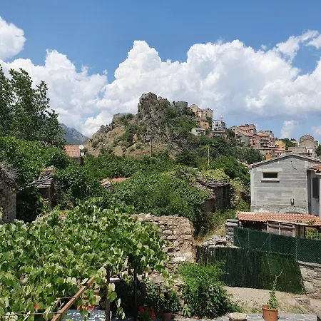 Maison Kyprea: Charmant Appartement /Duplex , Spacieux, Tout Confort Avec Terrasse Exterieure Privee, Parking Privatif , Vue Pittoresque Sur La Citadelle De Corte Et Les Montagnes. Buitenkant foto