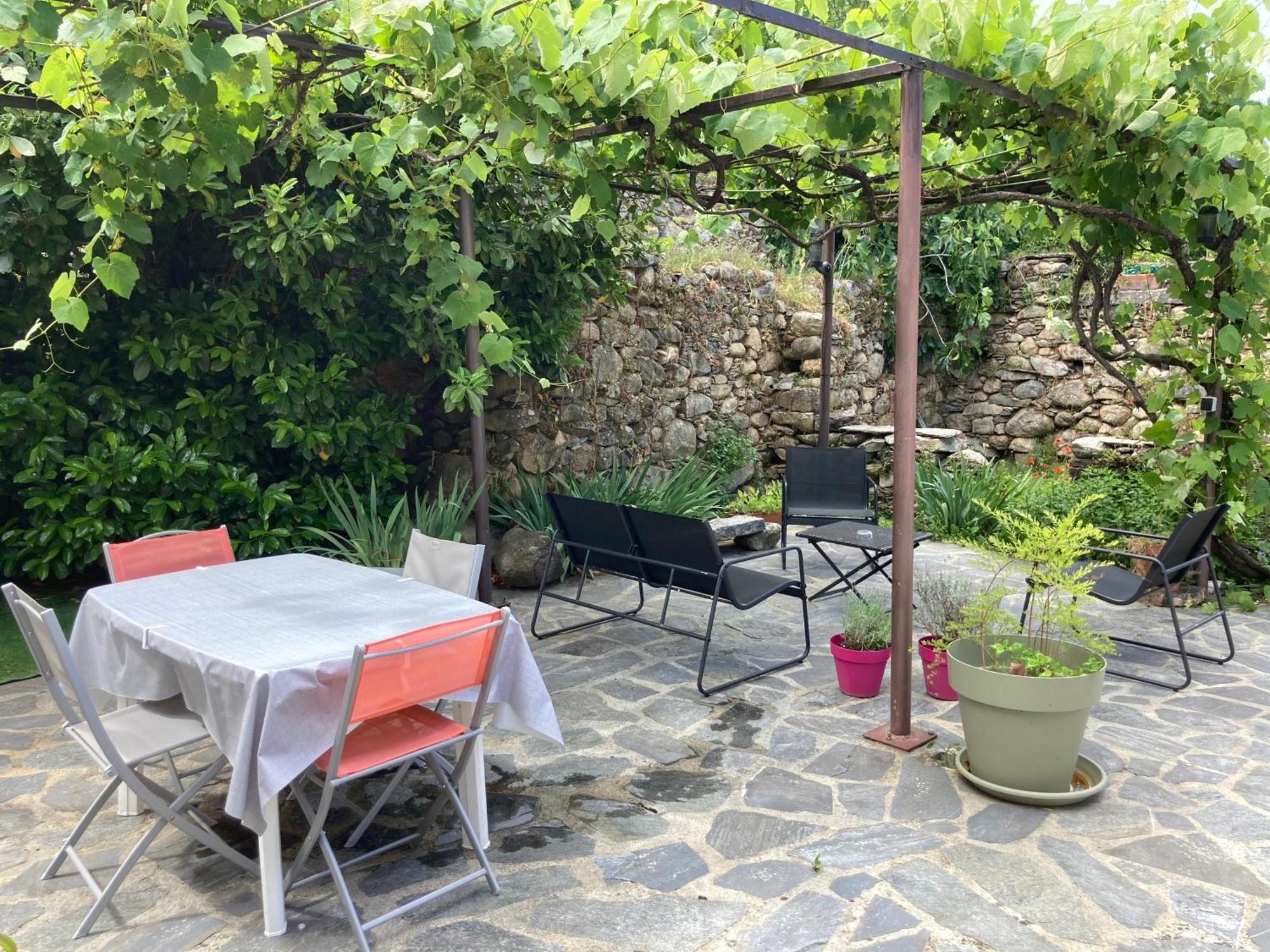 Maison Kyprea: Charming Duplex With Mountain View Terrace Apartment